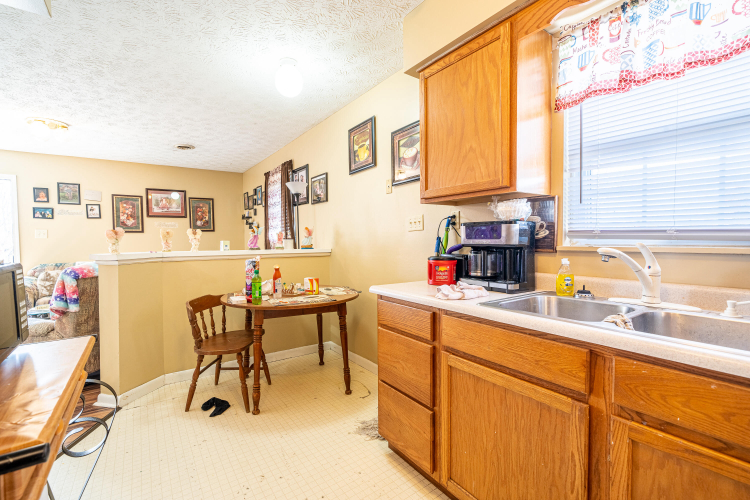 Listing Image 119