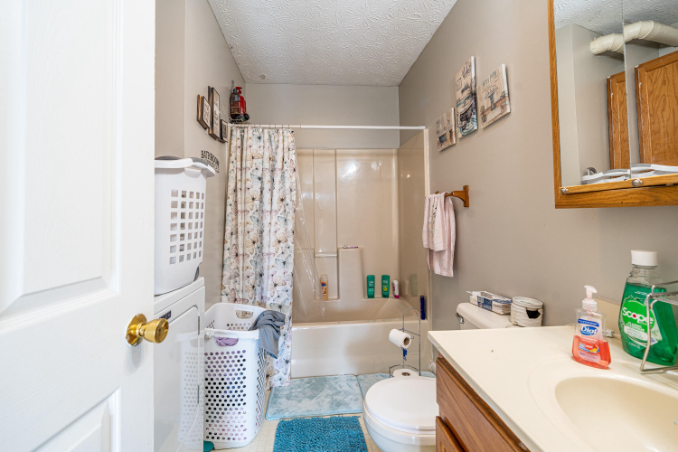 Listing Image 121