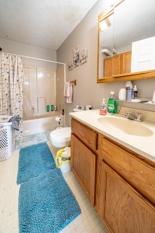 Listing Image 122