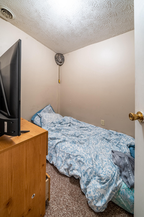 Listing Image 124