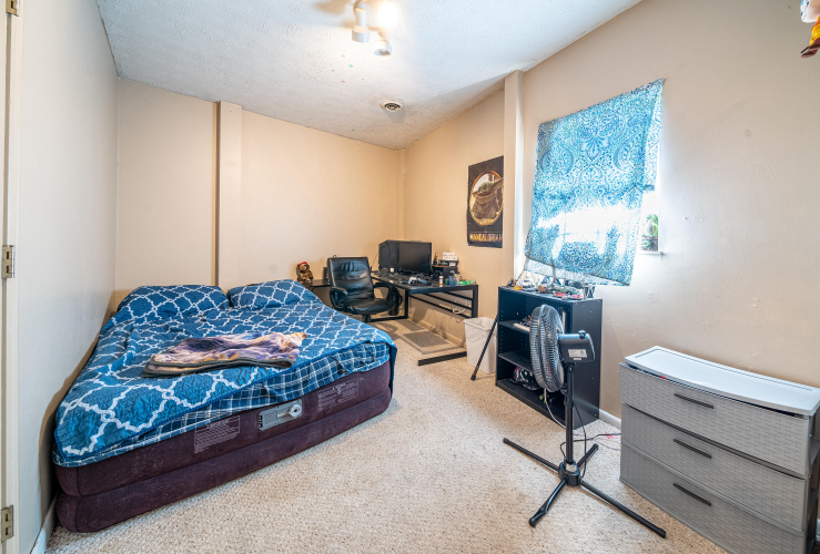 Listing Image 127