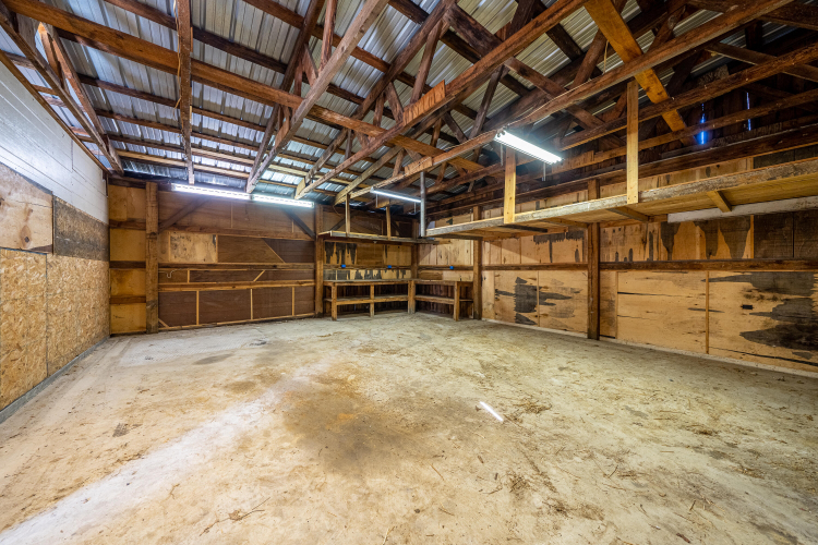 Listing Image 130
