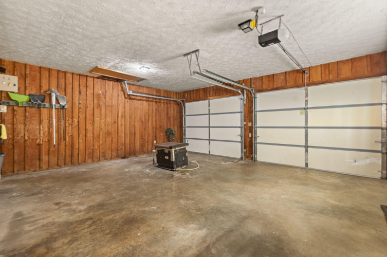 Listing Image 60