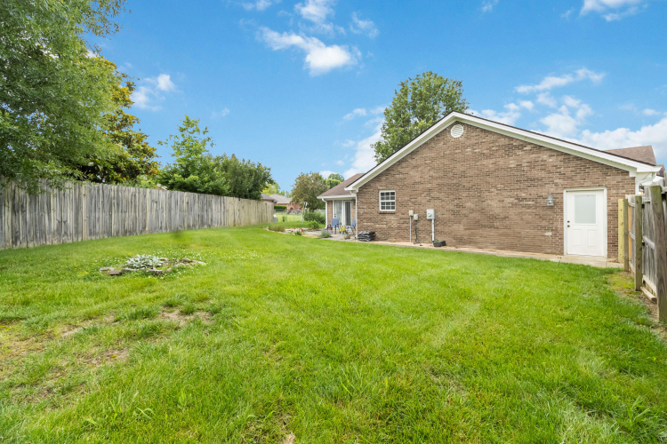 Listing Image 36