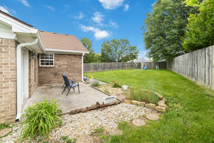 Listing Image 38