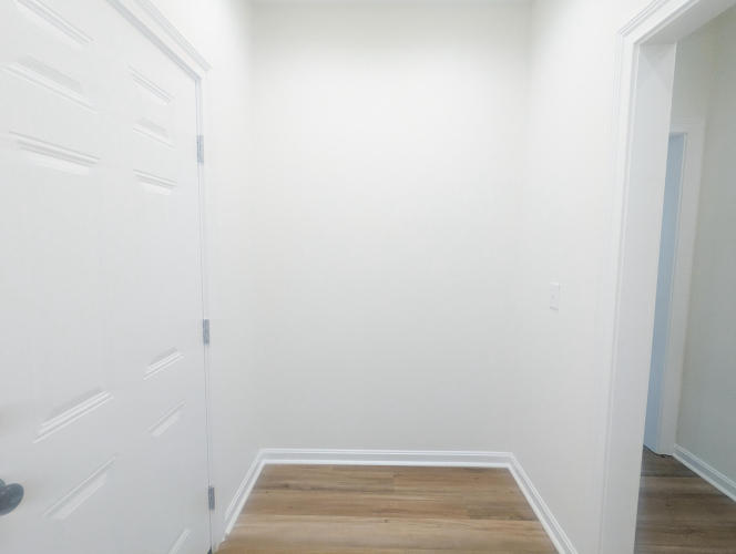 Listing Image 52