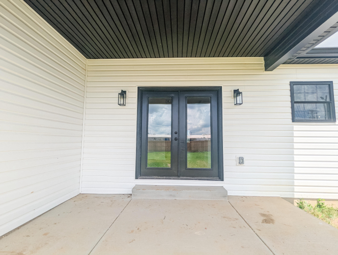 Listing Image 58