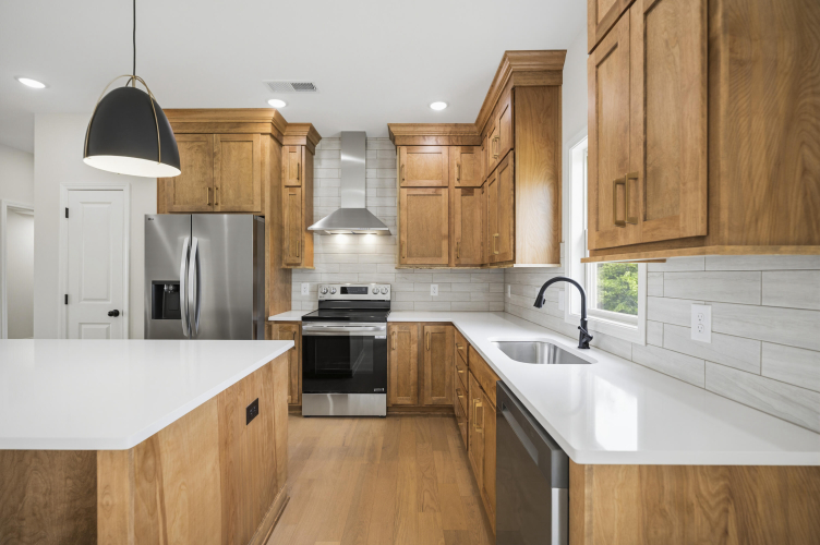 Listing Image 14
