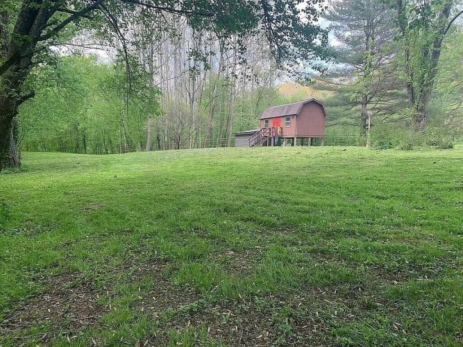 Listing Image 16