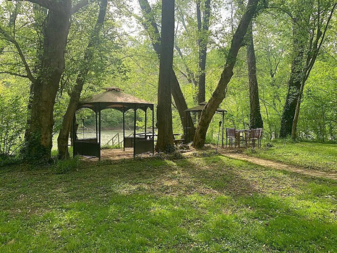 Listing Image 7