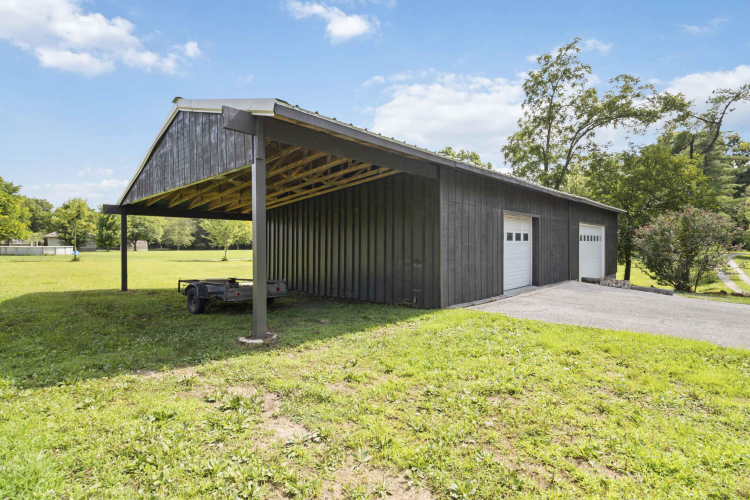 Listing Image 59