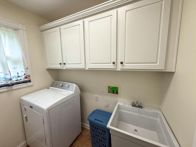 Listing Image 52