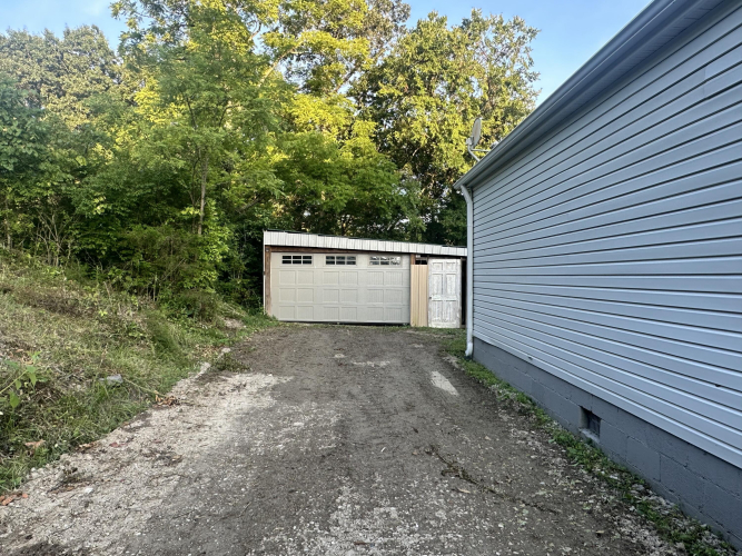 Listing Image 20