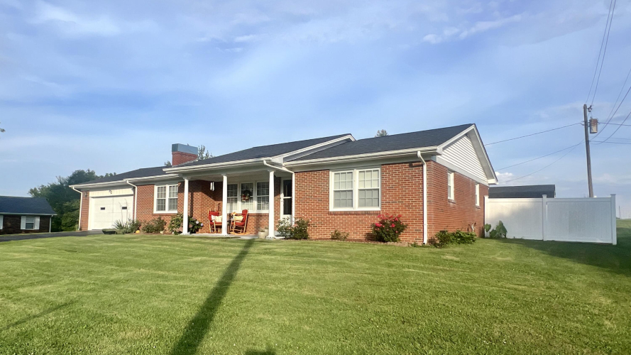 Listing Image 24