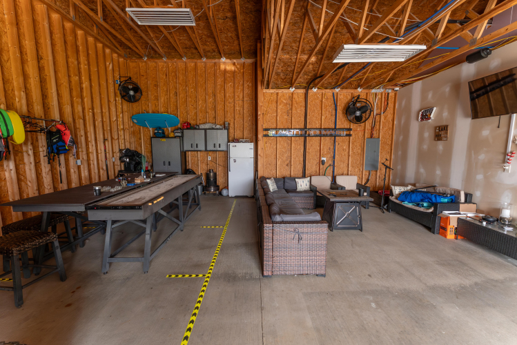 Listing Image 59