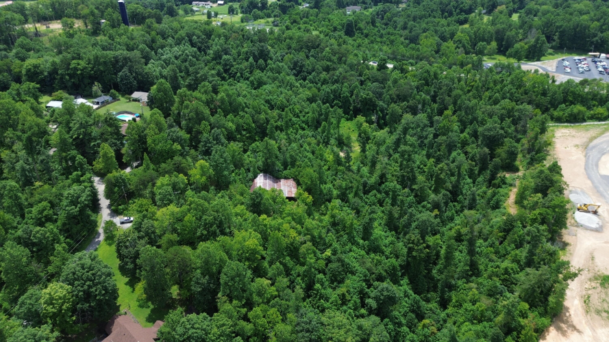 Listing Image 10
