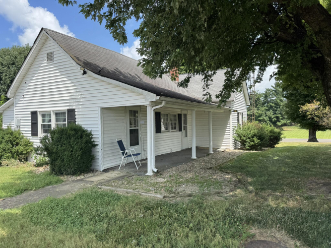 Listing Image 5