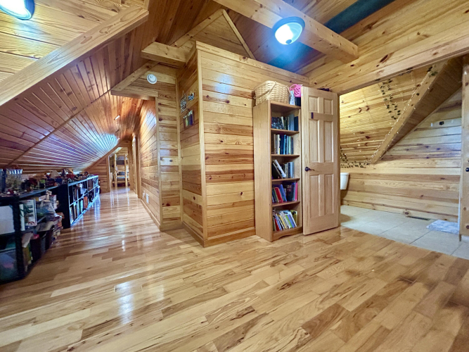 Listing Image 70