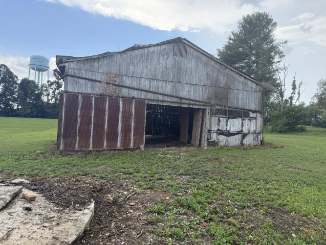 Listing Image 5