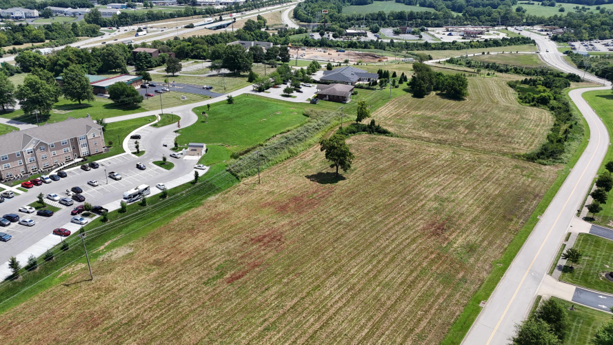 Listing Image 6