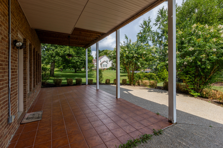 Listing Image 64