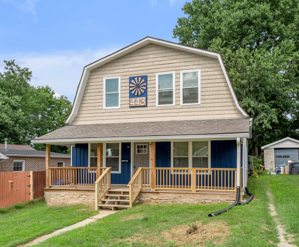 Listing Image 3