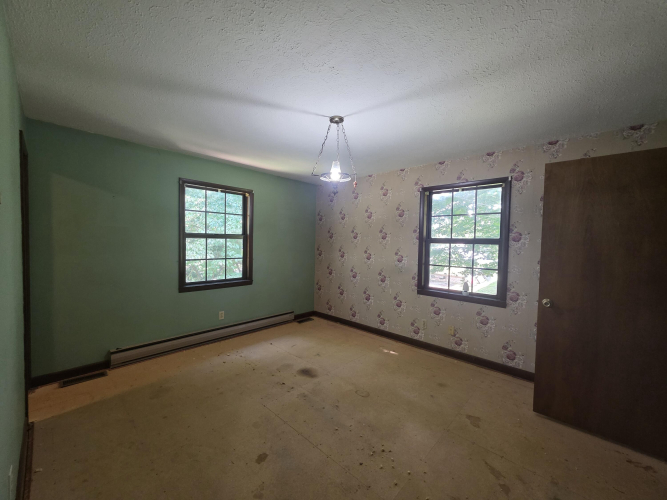 Listing Image 30