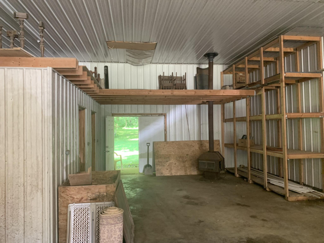 Listing Image 6