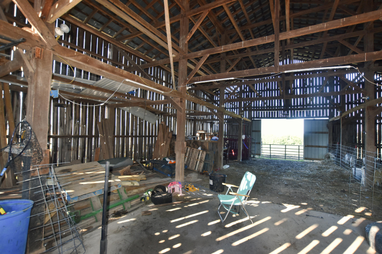 Listing Image 36