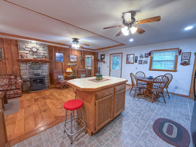 Listing Image 56
