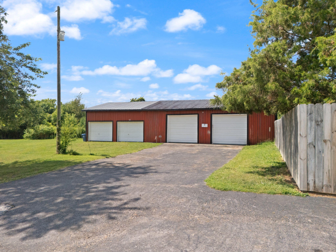 Listing Image 62