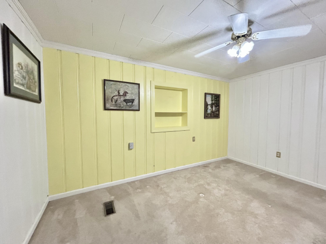 Listing Image 37