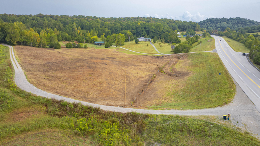 Listing Image 16