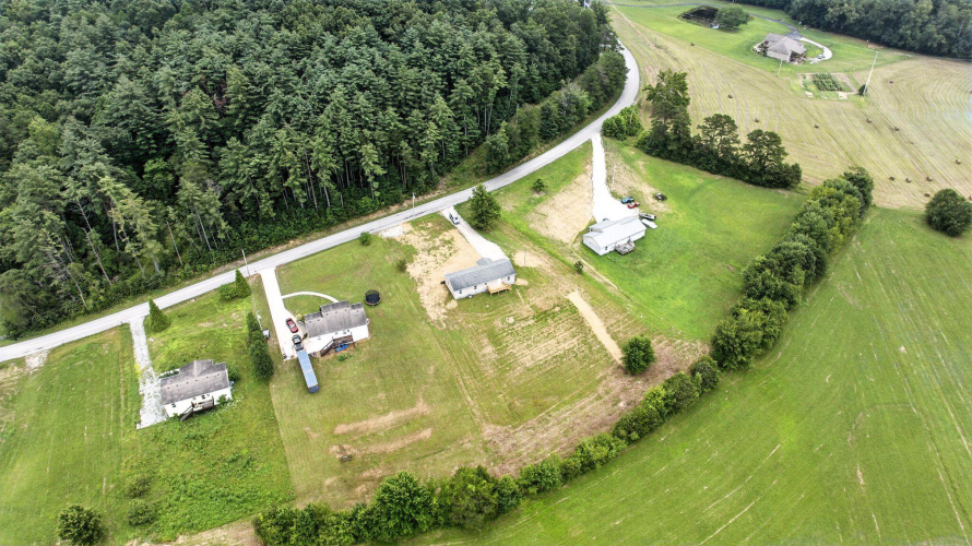 Listing Image 28