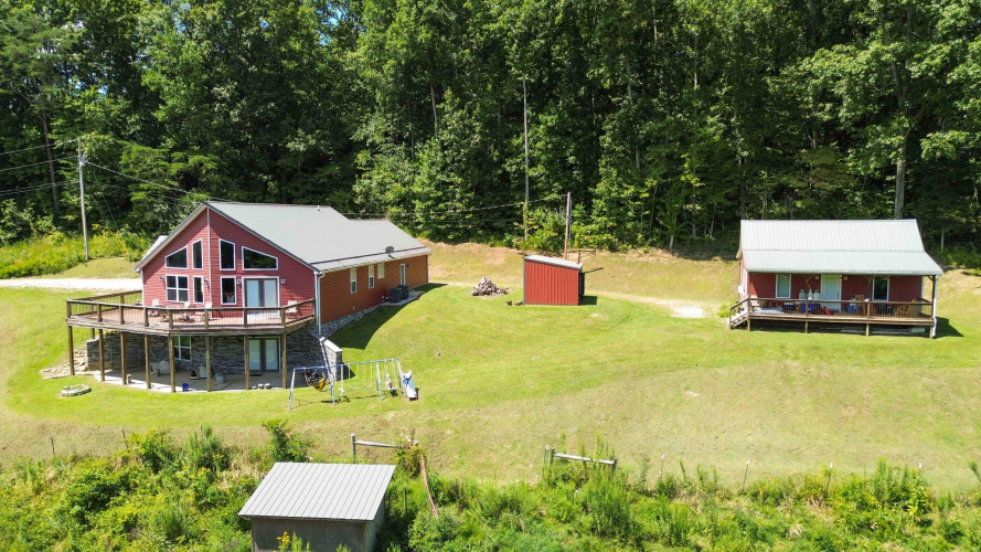 Listing Image 4