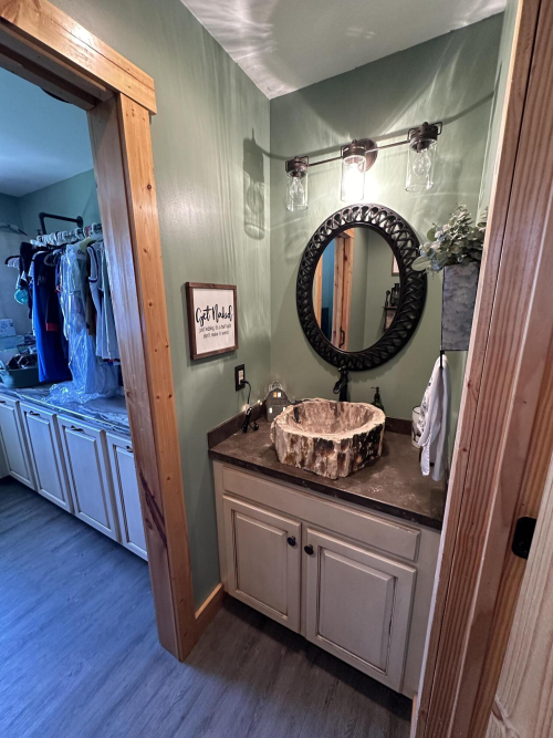 Listing Image 46