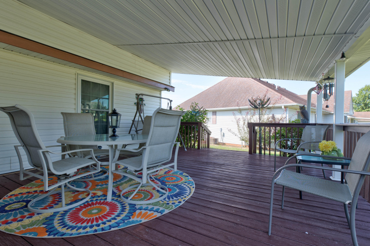 Listing Image 4