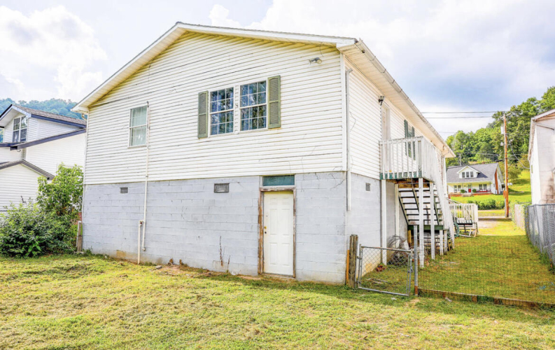 Listing Image 26