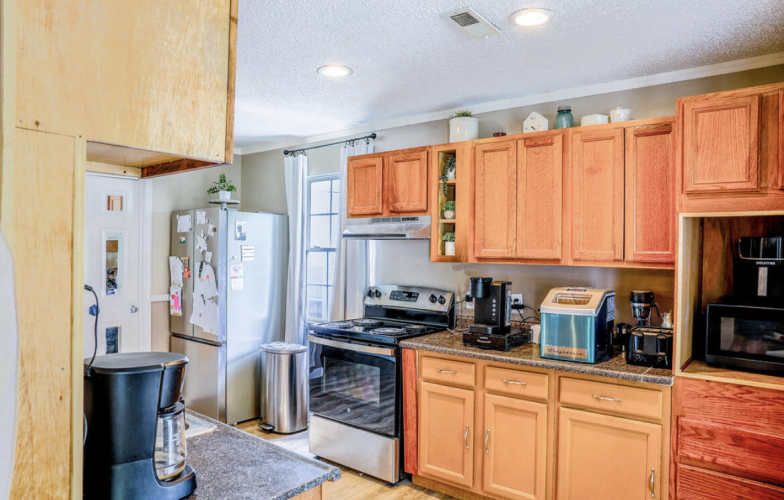 Listing Image 7