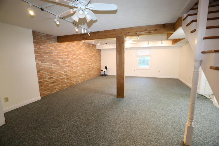 Listing Image 30