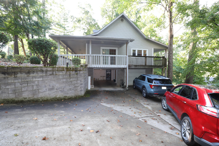 Listing Image 36