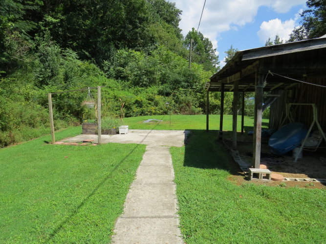 Listing Image 13