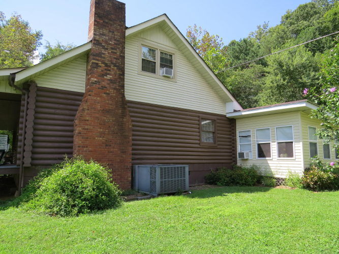 Listing Image 17