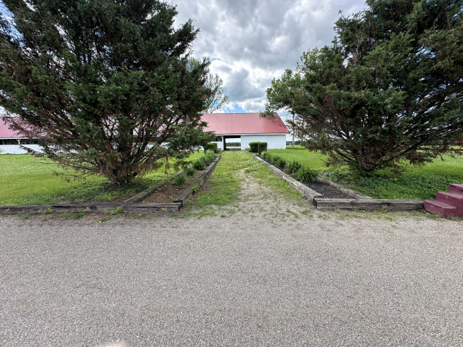 Listing Image 27