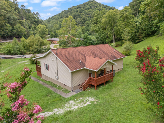 Listing Image 49