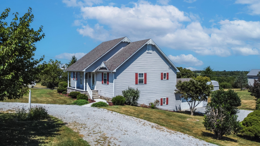 Listing Image 3