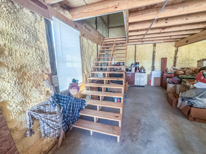 Listing Image 61