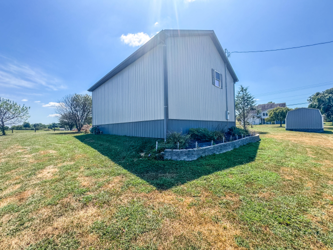 Listing Image 70