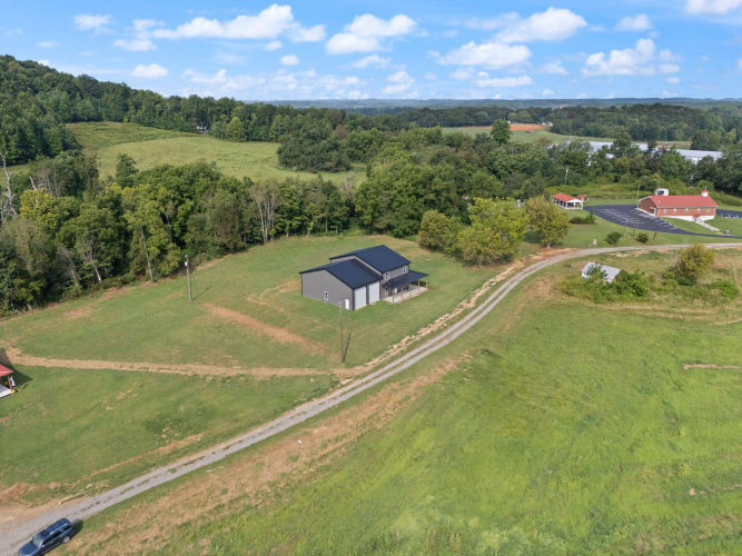 Listing Image 11
