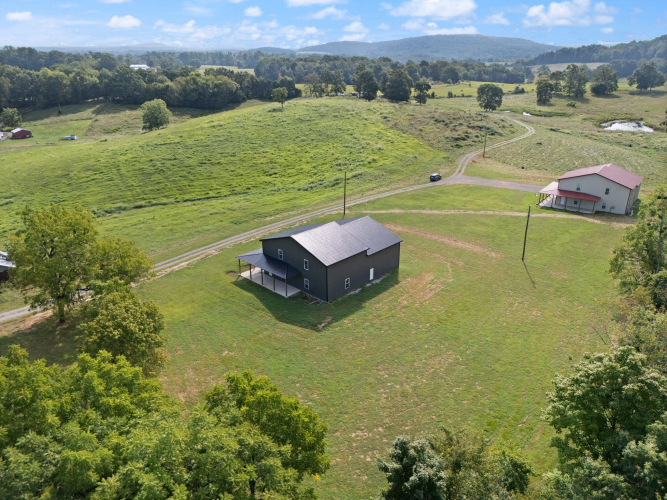 Listing Image 17